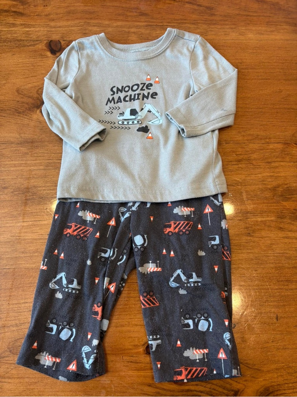 Bundles 12 month-2 T Guess, lp, jordan, nike, nano, disney, h&m and more - Picture 8 of 15